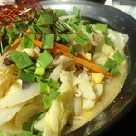 麺酒房 龍安 - さまざまな具材