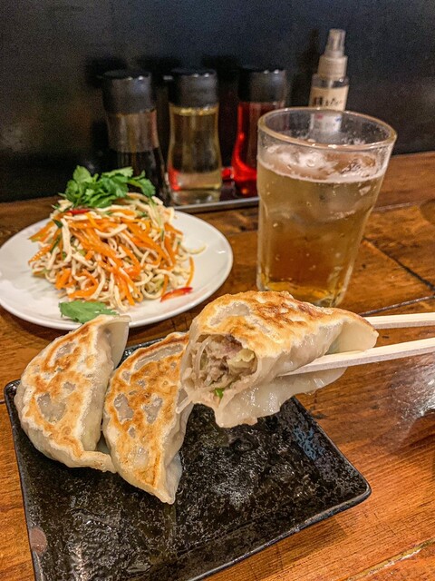 下北グレイヴィ餃子 - 下北沢/餃子 | 食べログ