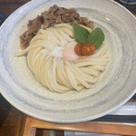 うどん大師 空海 - 黒毛和牛肉温玉ぶっかけうどん