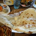 ナンカレーハウス - プレーンナン250円