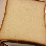 セントル ザ・ベーカリー - 角食　840円