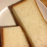 セントル ザ・ベーカリー - 角食　840円