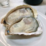 ゆたか食堂 - 広田の生牡蠣