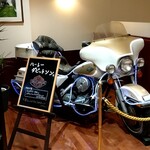 篝火の湯 緑水亭 - 夕食会場入口に飾ってあります