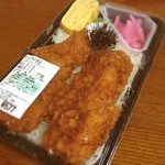 としまや弁当 - イカ弁最強