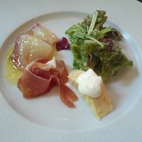 マンジャーレ 伊勢山 - 1800円コース前菜☆