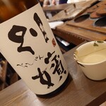 立ち呑み 三ぶん - 日本酒『六勺』鯉川 別嬪