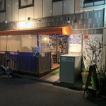 ナンディニ - 日本人が完全アウェイの店内