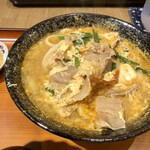 自家製麺 一合まいた - ユッケジャンうどん