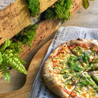 ピザだって生地から手作りにこだわります