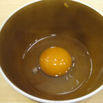 顎で喰らえ - 生卵