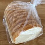 トーホーベーカリー - ラウンド食パンハーフ