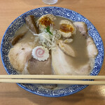 Kippuu - 土日祝限定❗️煮干し白湯ラーメン850円（税込）　　　　　　　　　　　チャーシュー4枚追加300円    煮玉子100円