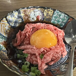 神保焼肉料理店 - ユッケ②