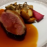 レストラン ラフィナージュ - 京鴨肉カルヴァドスソース