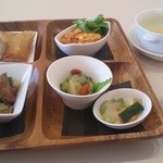 天廣堂 - プレミアムチャイナボードランチ