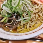 肉そば てノ字 - 中華と蕎麦（あいもり）