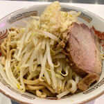 Ramemboizu - 汁なし醤油(ニンニクあり)  930円