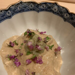 はらまさ - 鯛のゴマダレ 私の体調も考えてくれたのかな？ トリュフが少し苦手なことを知ってるので、牛かつが盛り込まれた トリュフご飯ではなく、私の外好きな鯛のゴマダレ、 鯛茶にしてくれました。