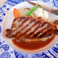 ビストロ・カフェ・ド・パリ - 