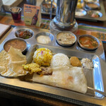 南インド家庭料理 カルナータカー - ランチAセット
