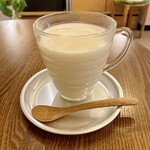 木更津のカフェ marone - 東方美人のミルクティー