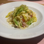 Ris. - 春キャベツとグアンチャーレのスパゲティ