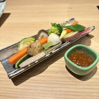 飛騨牛一頭家 馬喰一代 名古屋WEST - 野菜スティック、味噌添え