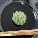 柏屋 大阪千里山 - よもぎ　中にあんこ