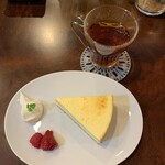 M.k.Cafe - 