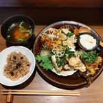 喫茶 ハレノヒ - ハレノヒ定食(玄米)