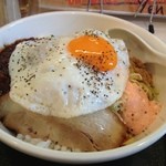 まるぎん商店 - 岡崎まぜめん800円