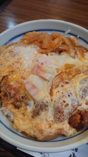 Izakaya Komasa - カツ丼。美味しい。