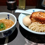 麺屋武蔵 虎嘯 - 濃厚虎嘯(こしょう)つけめん　1,340円