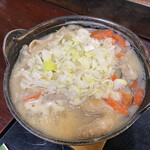Meshidokoro Inakaya Daichi - モツ煮