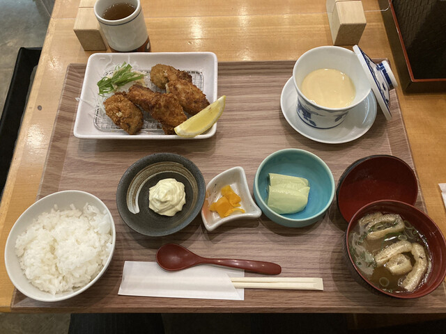 Sanbei Fukuya Hiroshima Eki Mae Ten photo 2