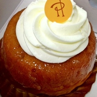 ピエール・エルメ・パリ 日本橋三越店