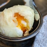 讃岐饂飩 恩家 - 半熟卵天☆うどん待ちの間のアテに最の高！