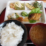 千石食堂 - ヘルシー定食500円 2013.7