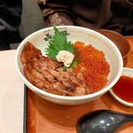Kikuyoshi - 豚とイクラ丼