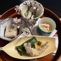 とうふ屋うかい 鷺沼店 - 