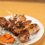 もつ焼き ひろや - 2023.3 たんすじ（198円）なんこつ（198円）