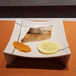 すし大 - サクラマスとカラスミ