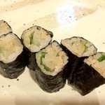 すし古川 - サービス（イカの巻物)