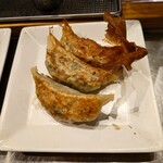 焼きそば専門 水ト - 手作り肉汁焼き餃子3個240円