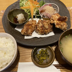 彩肉旬菜 安堵 - 若鶏のおろしチキン竜田御膳＝720円