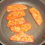 丸重商店 - 焼くだけで美味しい牛肉の漬け！！店頭に出ていればラッキー❤