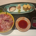 Sushi Dokoro Momidi - 