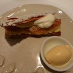 カンパーニュ - 2013.07　イチジクのミルフィーユとアイスクリーム