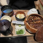 うなぎ屋たむろ多真 - 